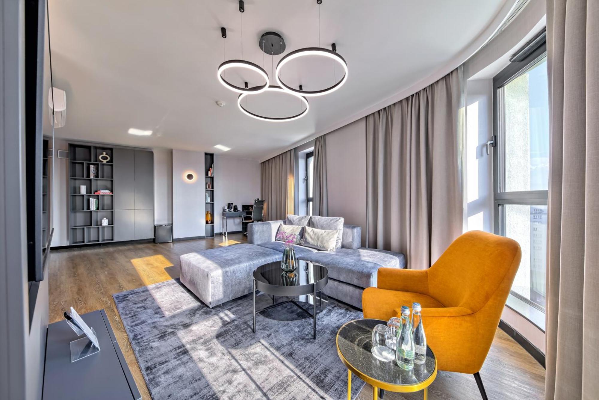Focus Hotel Premium Warszawa Exterior foto